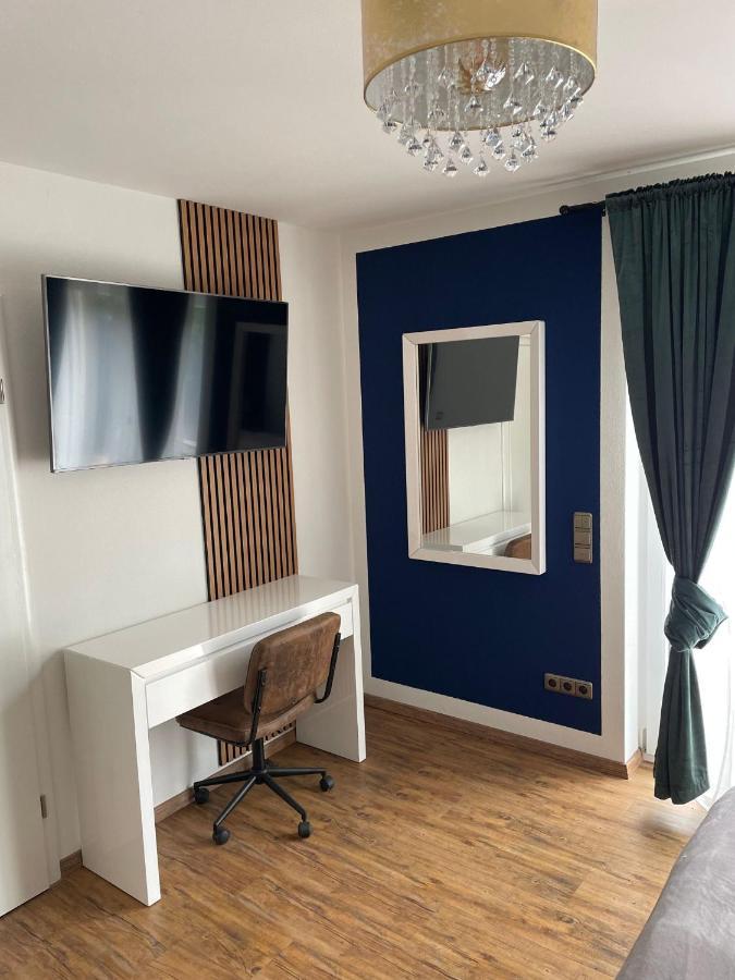 Luxury Near Munich Airport - Therme Ed - Parking Apartment Berglern